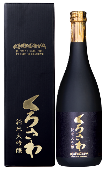 Kurosawa Junmai Daiginjo sake bottle and box.